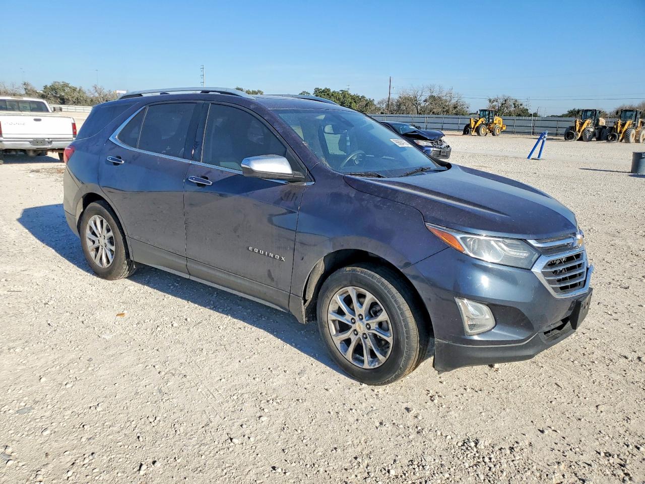 2018 CHEVROLET EQUINOX PREMIER photo 4