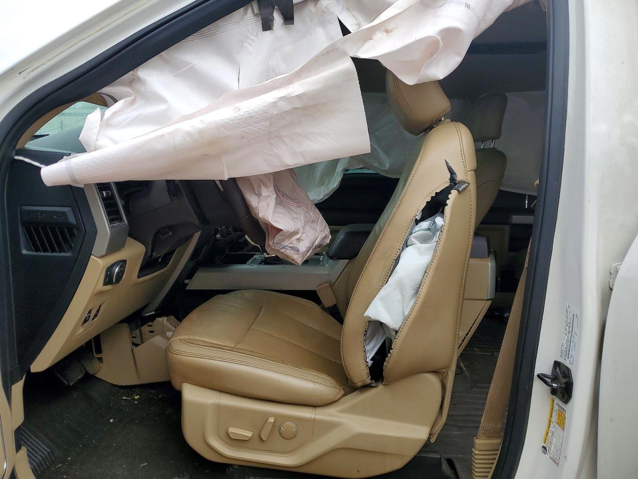 2020 FORD F150 SUPERCREW photo 19