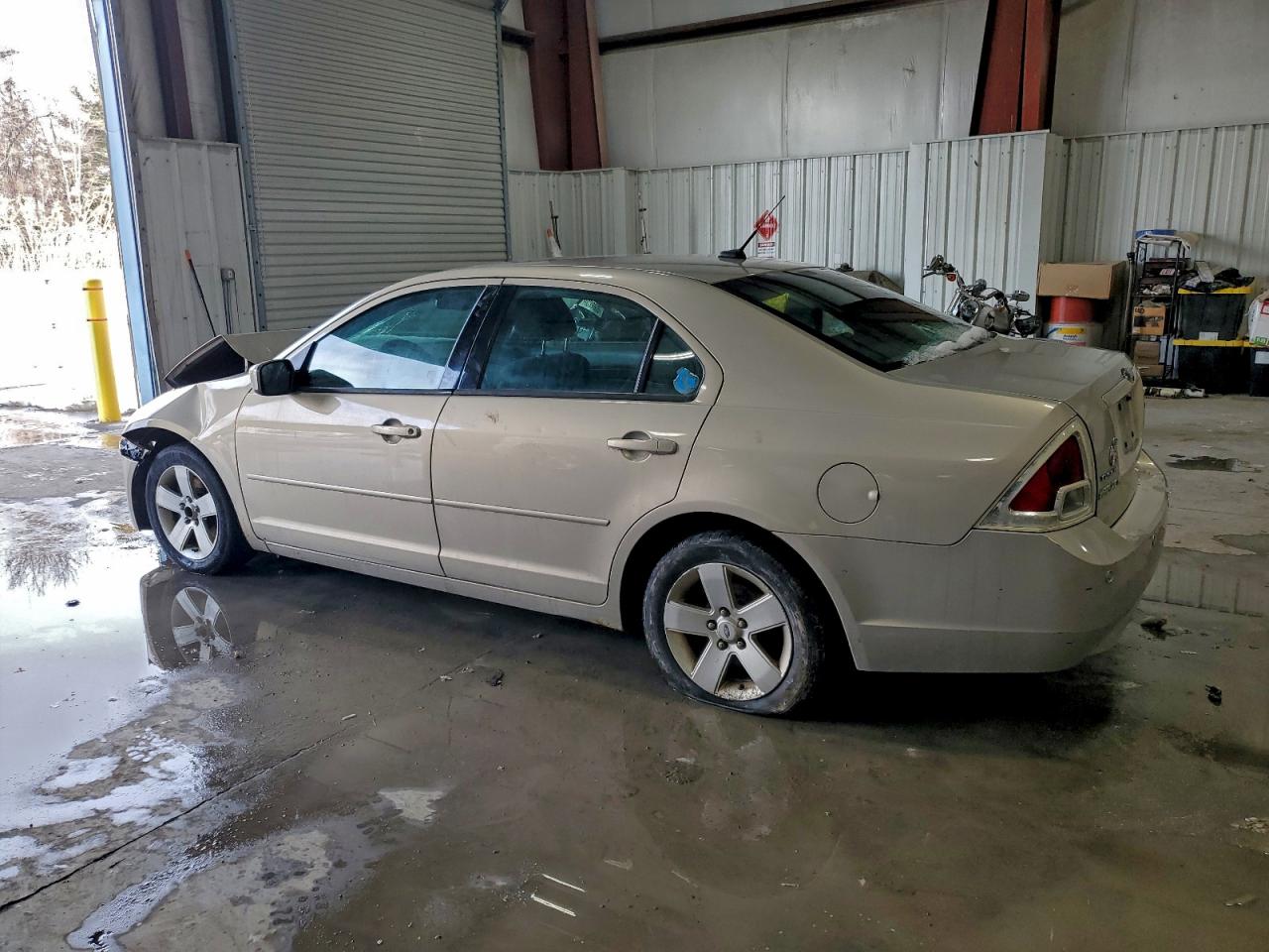 2009 FORD FUSION SE photo 2