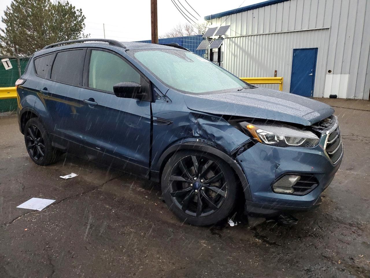 2018 FORD ESCAPE SE photo 4