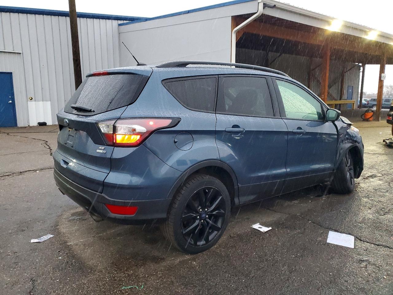 2018 FORD ESCAPE SE photo 3