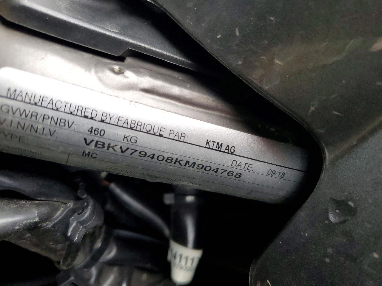 2019 KTM 1290 SUPER ADVENTURE S photo 9