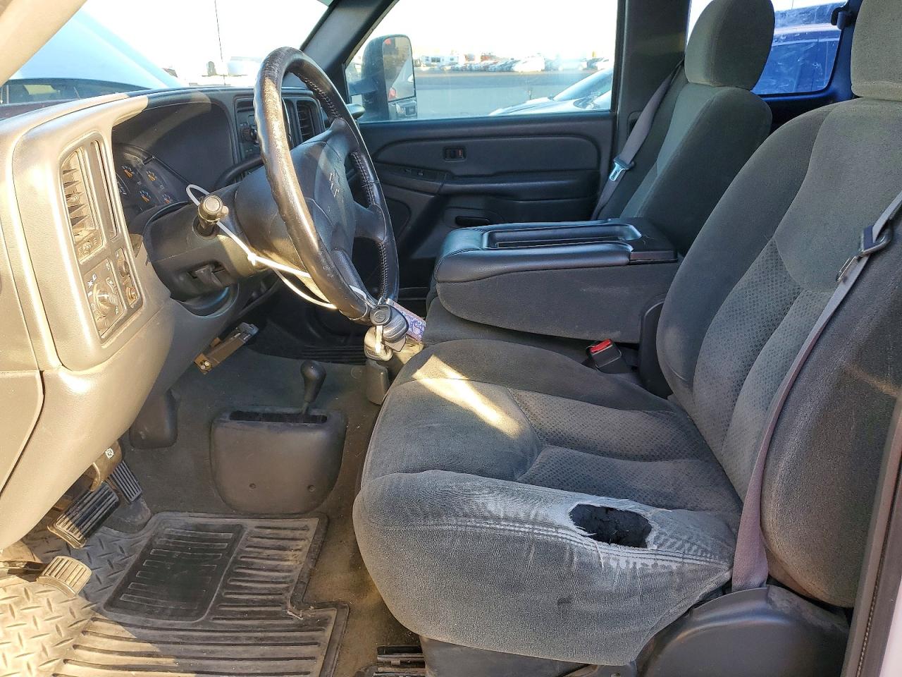 2004 CHEVROLET SILVERADO K2500 HEAVY DUTY photo 7