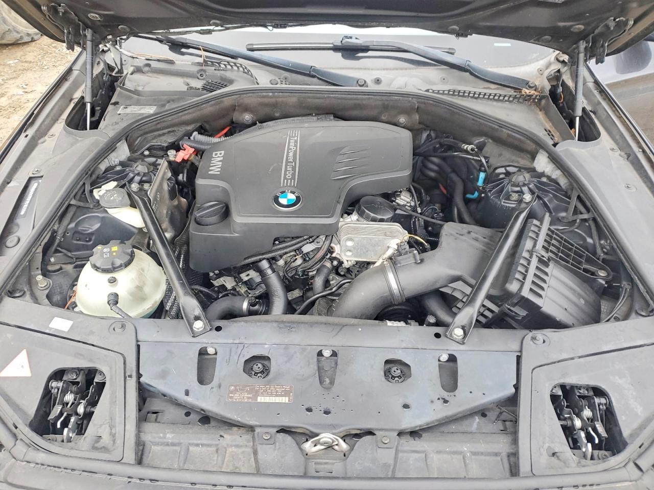 2015 BMW 528 I photo 11