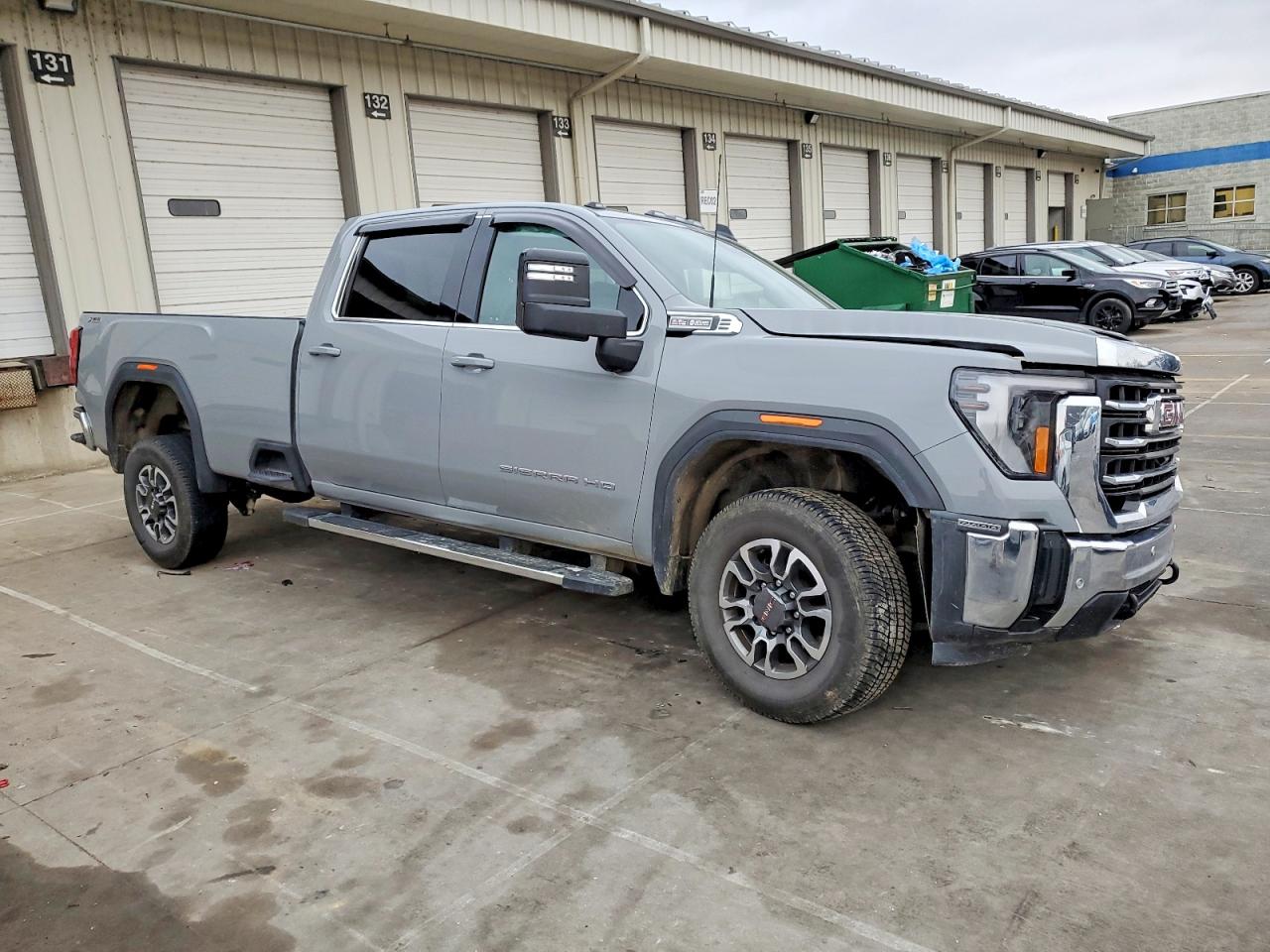 2025 GMC SIERRA K2500 SLE photo 7