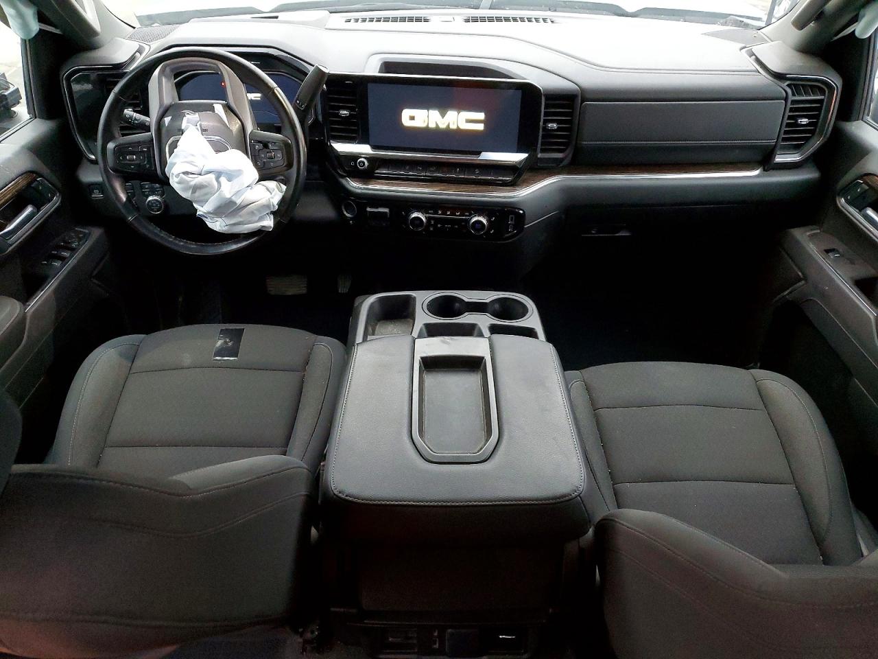 2025 GMC SIERRA K2500 SLE photo 15