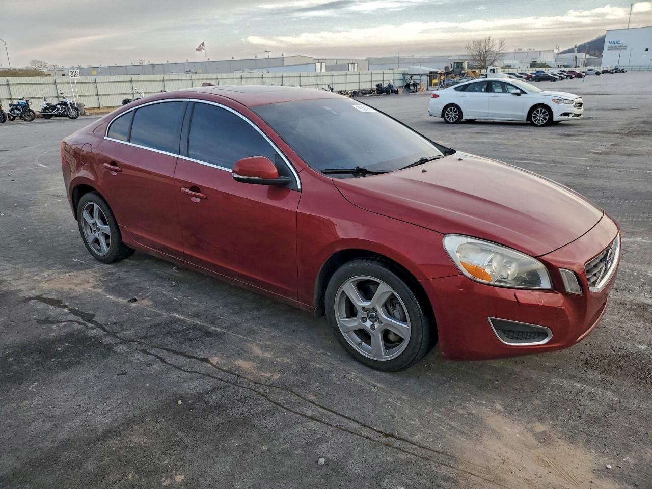 2013 VOLVO S60 T5 photo 4