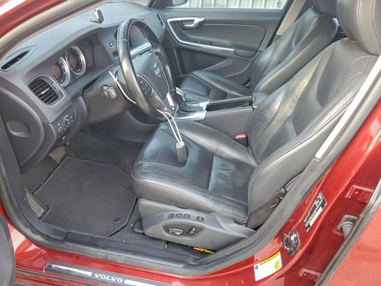 2013 VOLVO S60 T5 photo 7