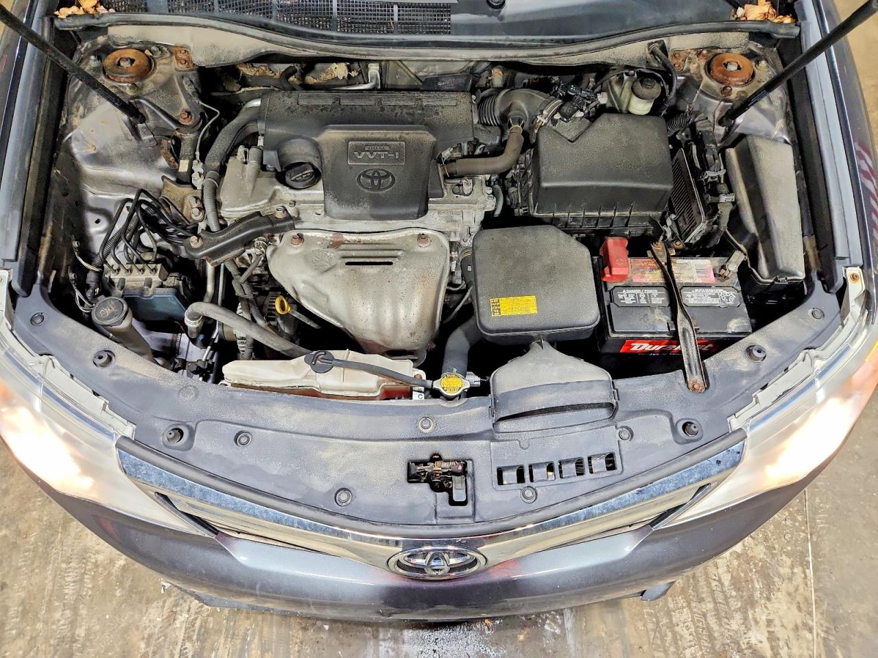 2014 TOYOTA CAMRY L photo 11