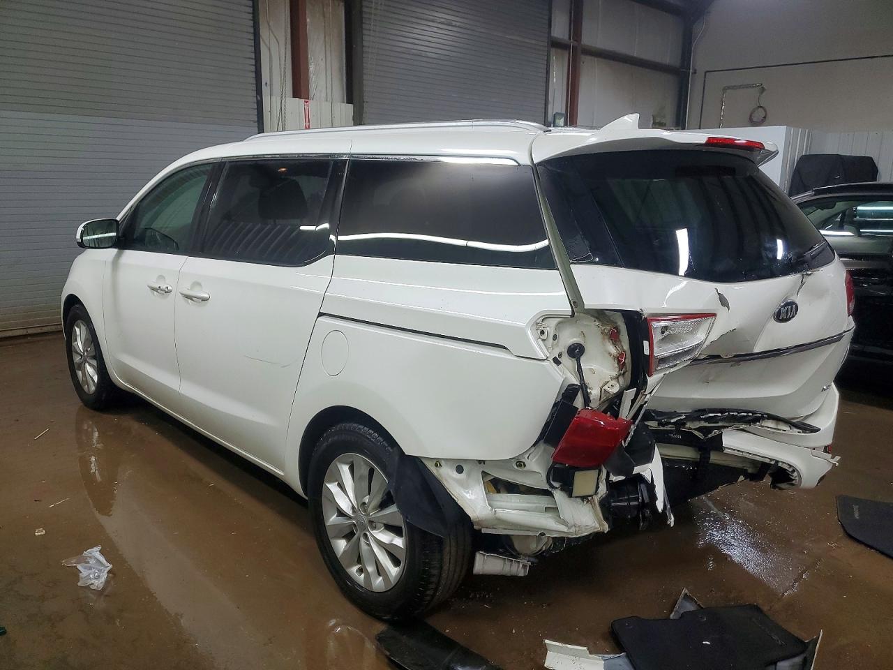 2016 KIA SEDONA EX photo 2