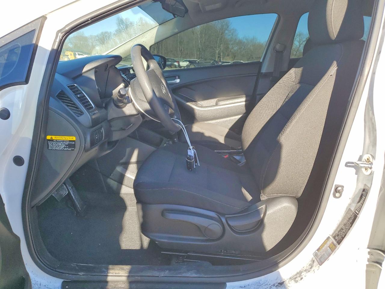 2017 KIA FORTE LX photo 7