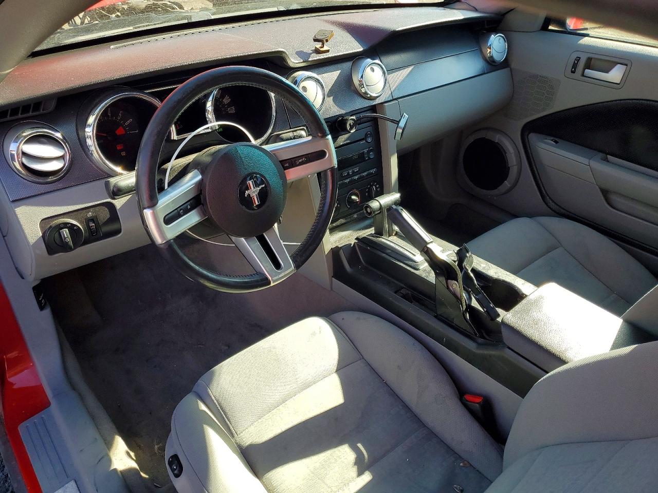 2007 FORD MUSTANG photo 8