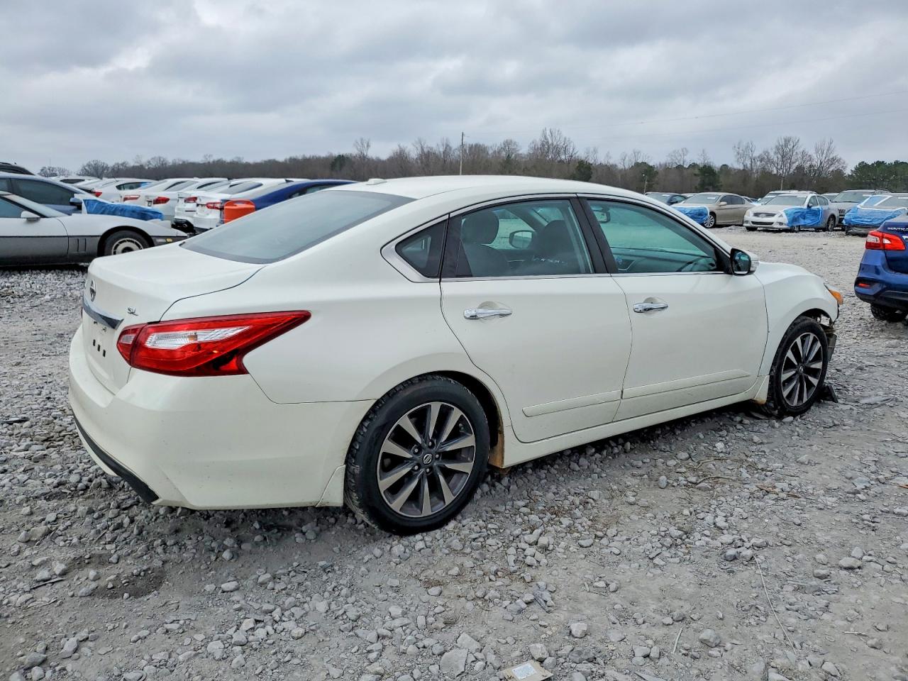 2016 NISSAN ALTIMA 2.5 photo 3
