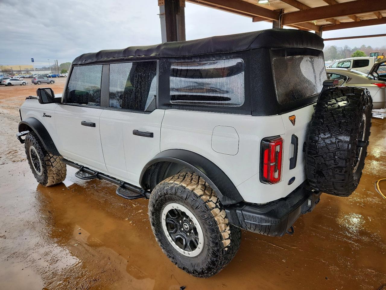 2021 FORD BRONCO BASE photo 2