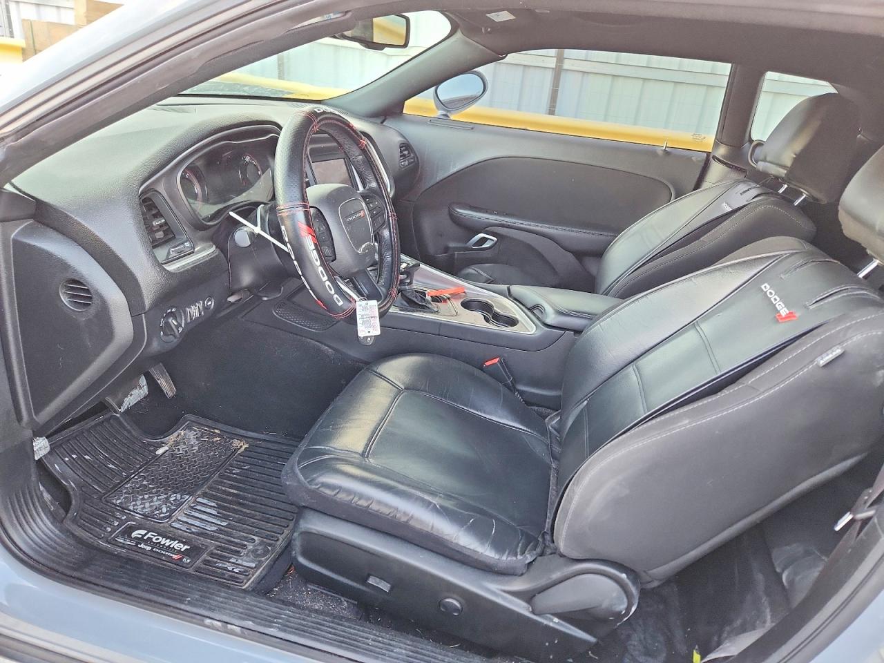 2022 DODGE CHALLENGER SXT photo 19