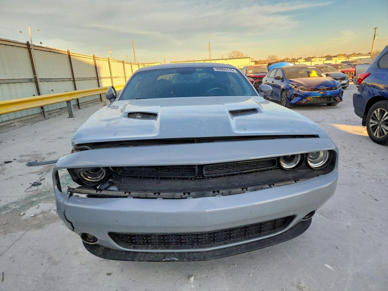 2022 DODGE CHALLENGER SXT photo 13