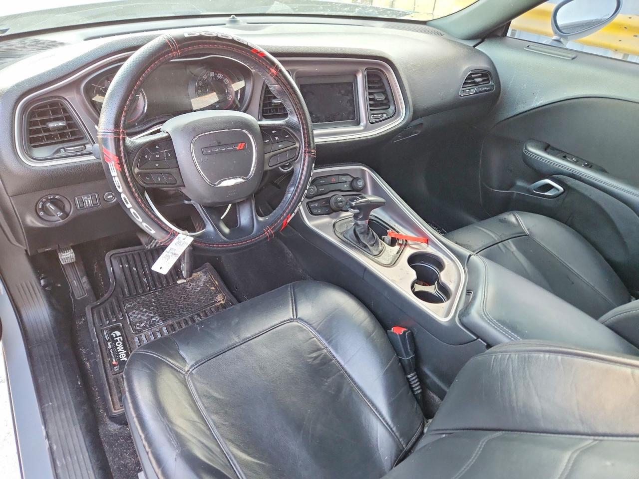 2022 DODGE CHALLENGER SXT photo 22