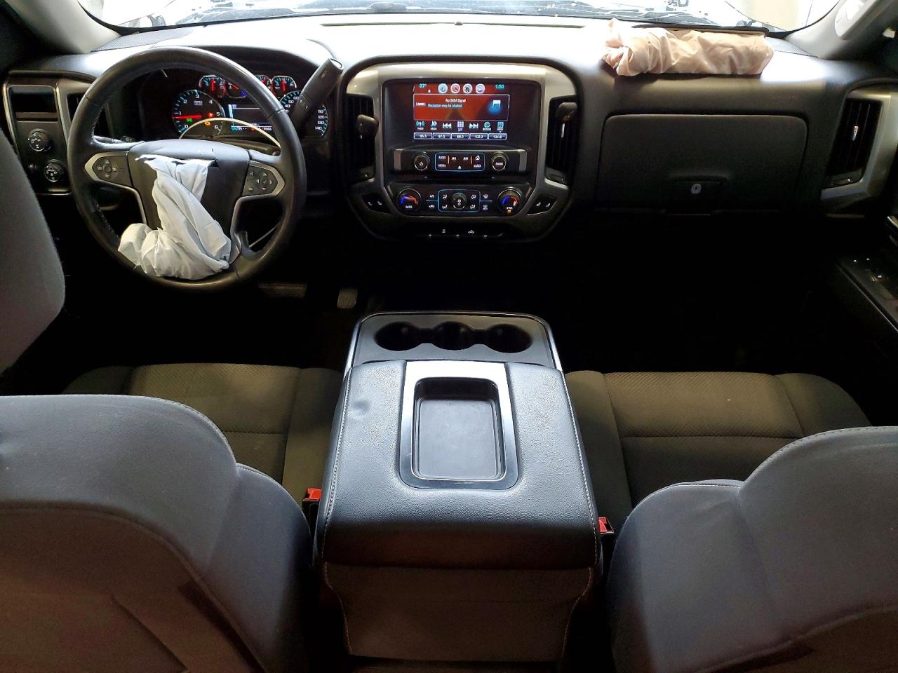 2017 CHEVROLET SILVERADO K1500 LT photo 8