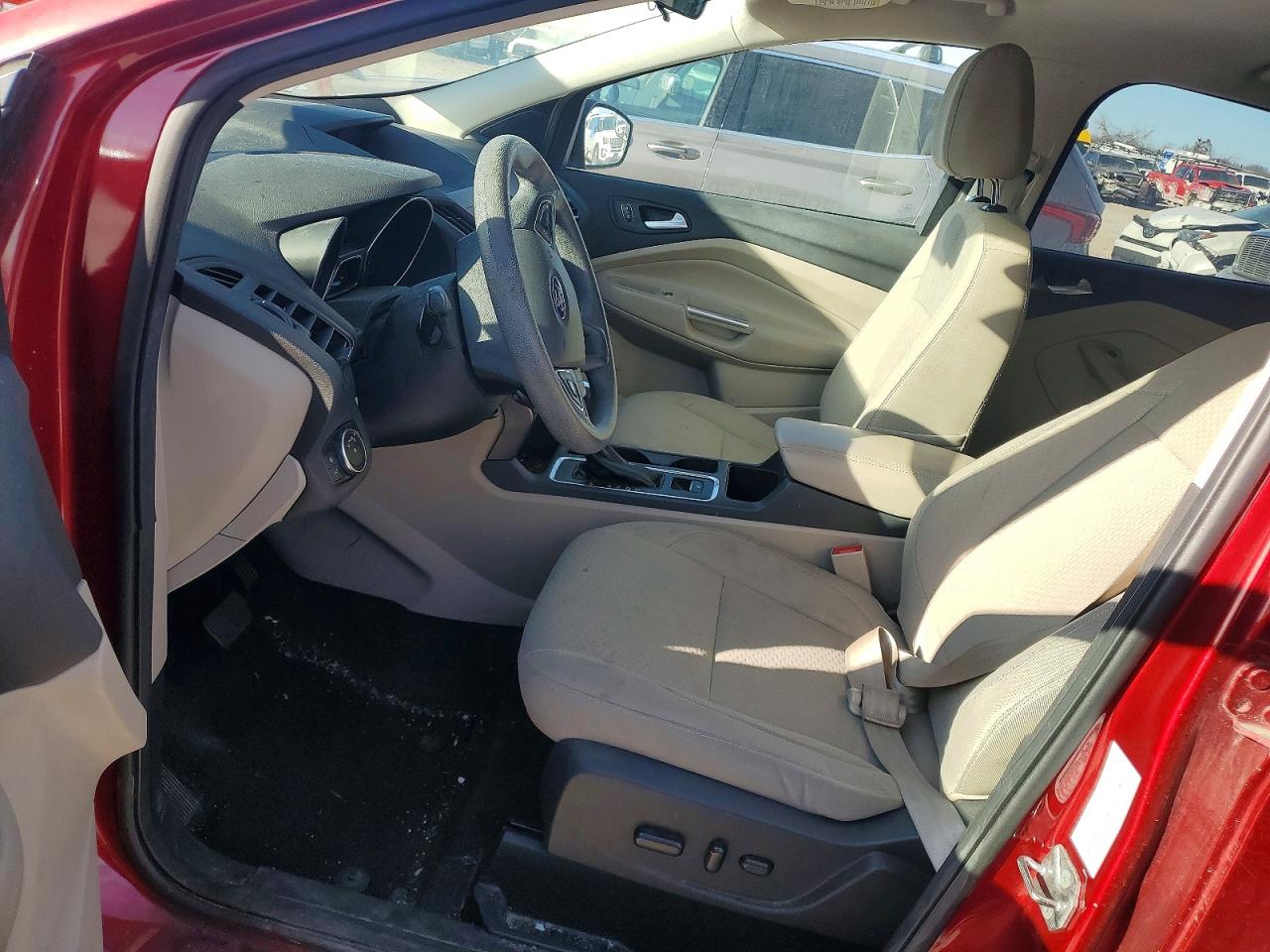 2017 FORD ESCAPE SE photo 7