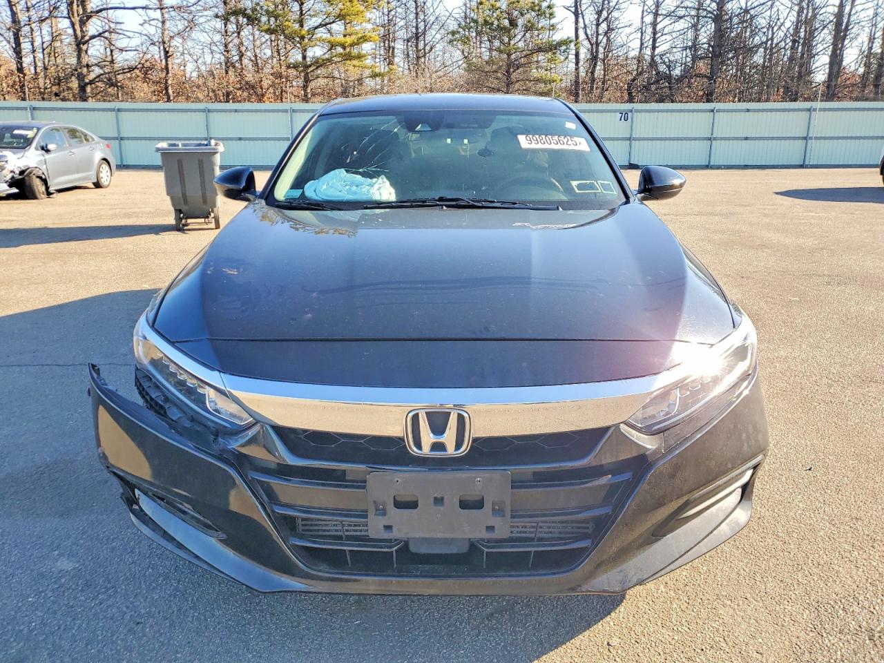 2018 HONDA ACCORD LX photo 9
