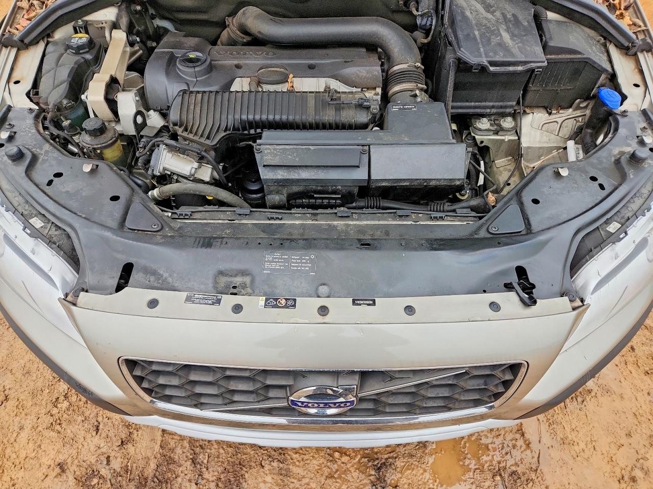 2016 VOLVO XC70 T5 PREMIER photo 11