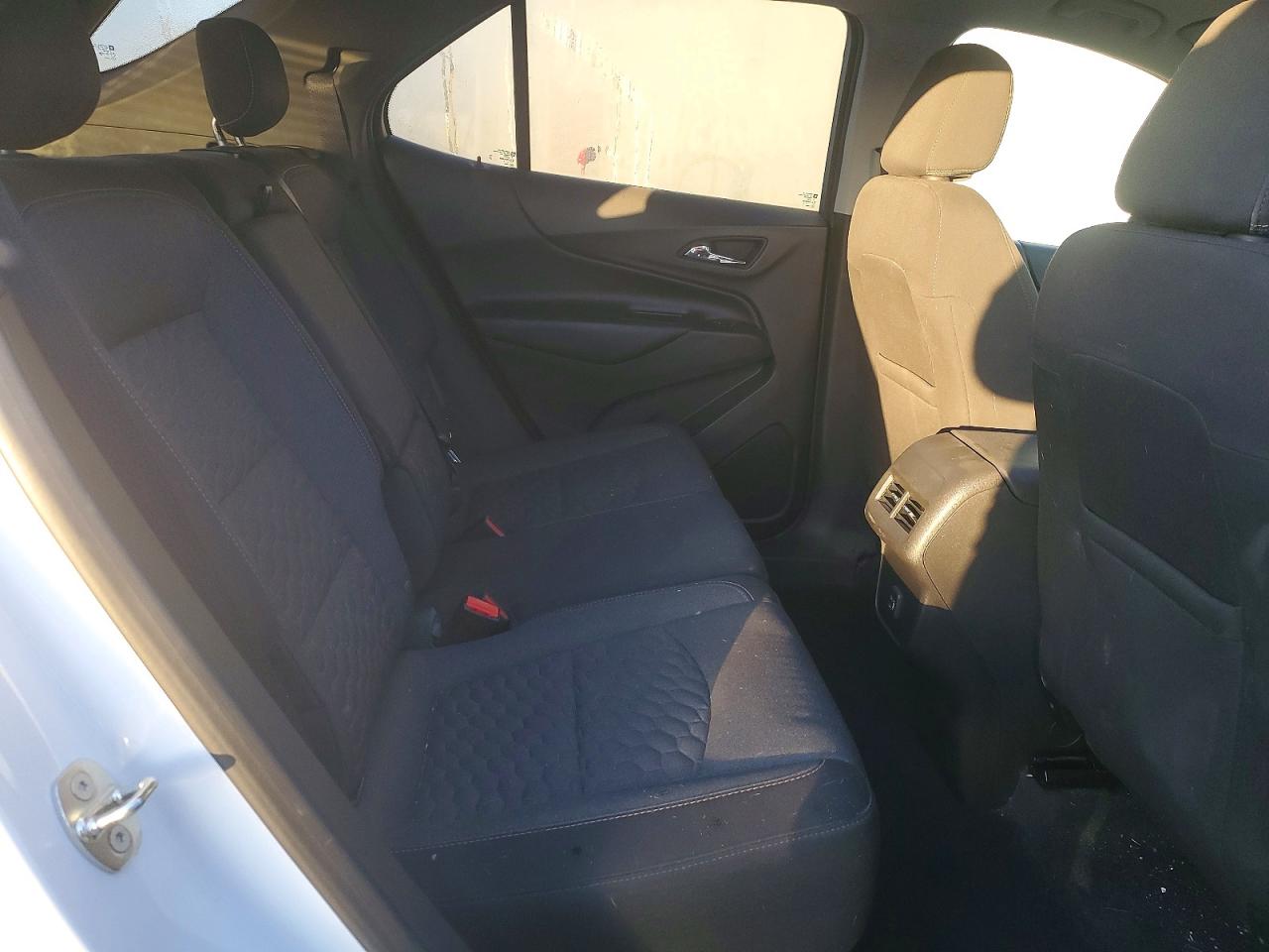 2020 CHEVROLET EQUINOX LT photo 10