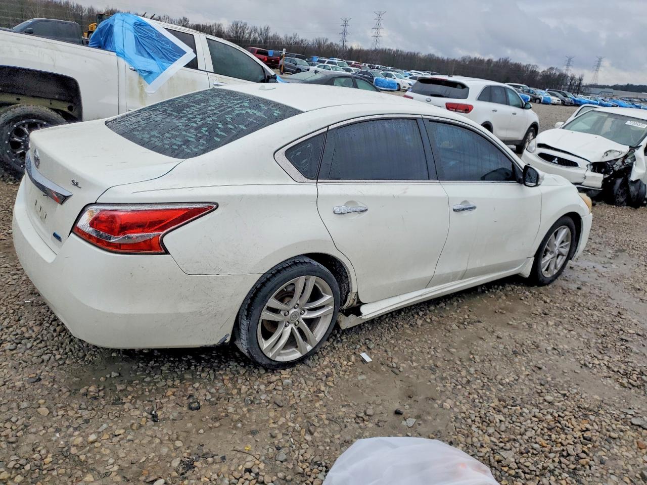 2013 NISSAN ALTIMA 2.5 photo 3