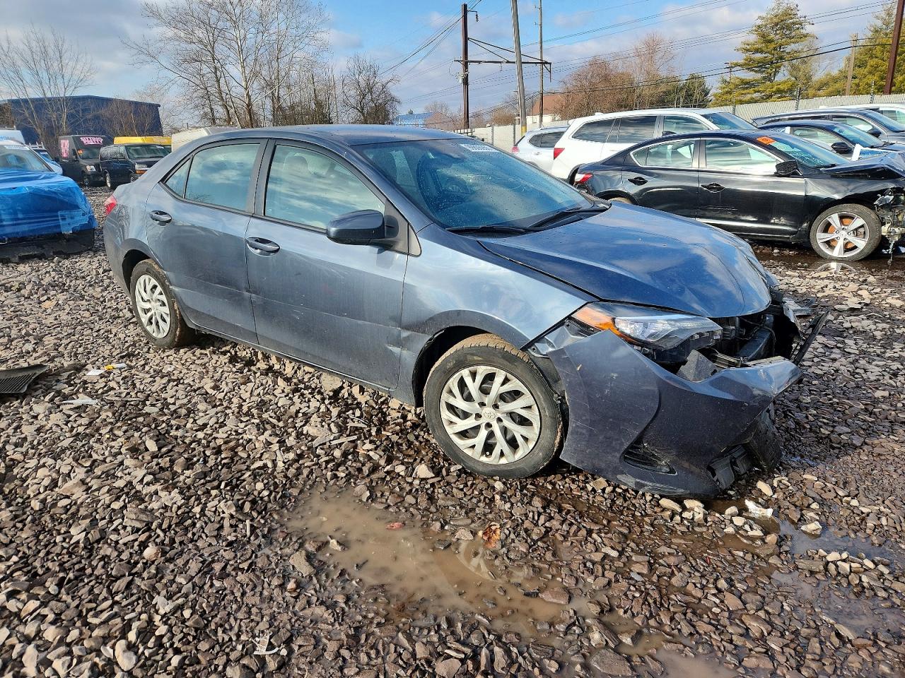 2017 TOYOTA COROLLA L photo 4