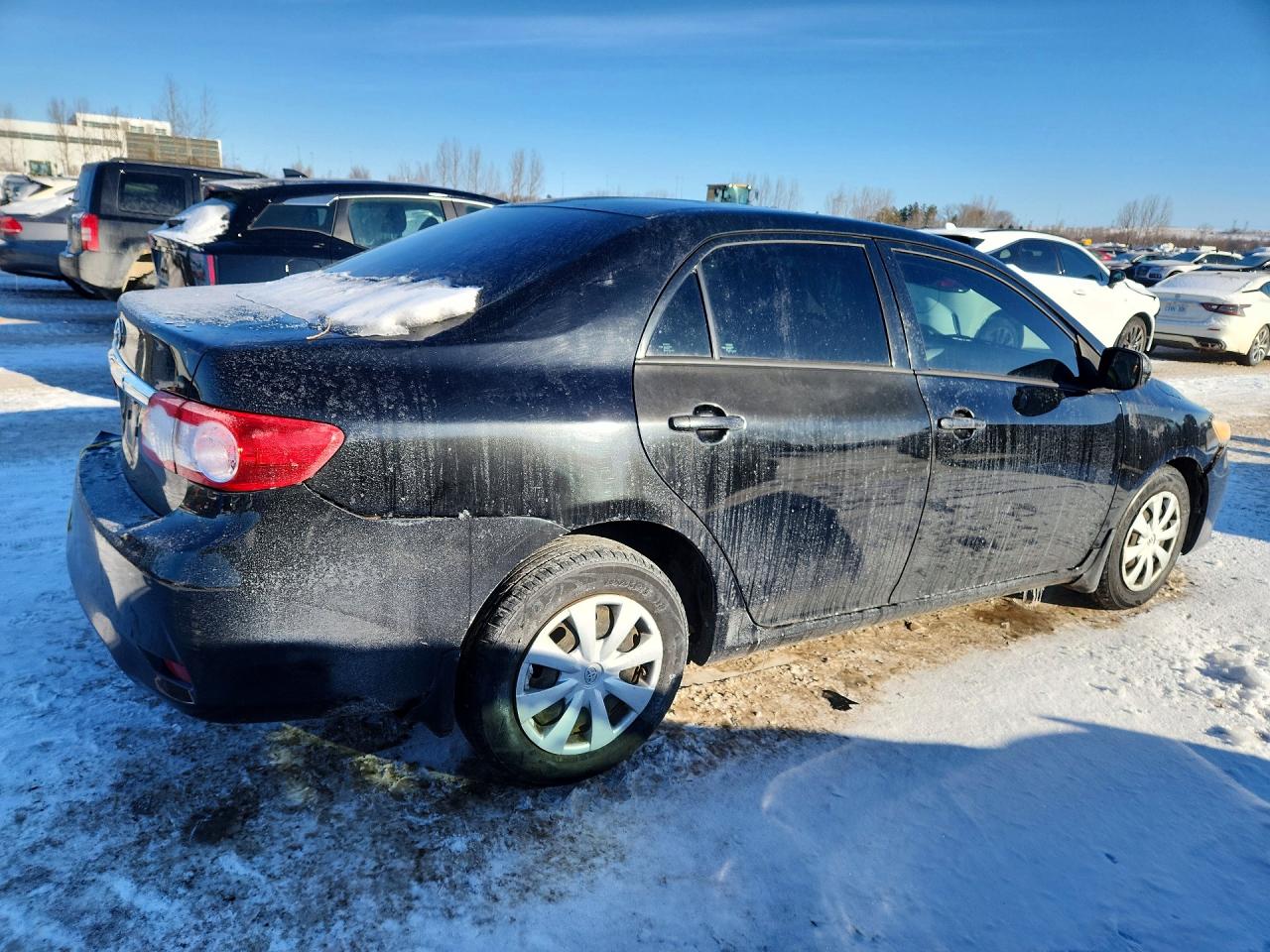 2013 TOYOTA COROLLA BASE photo 3