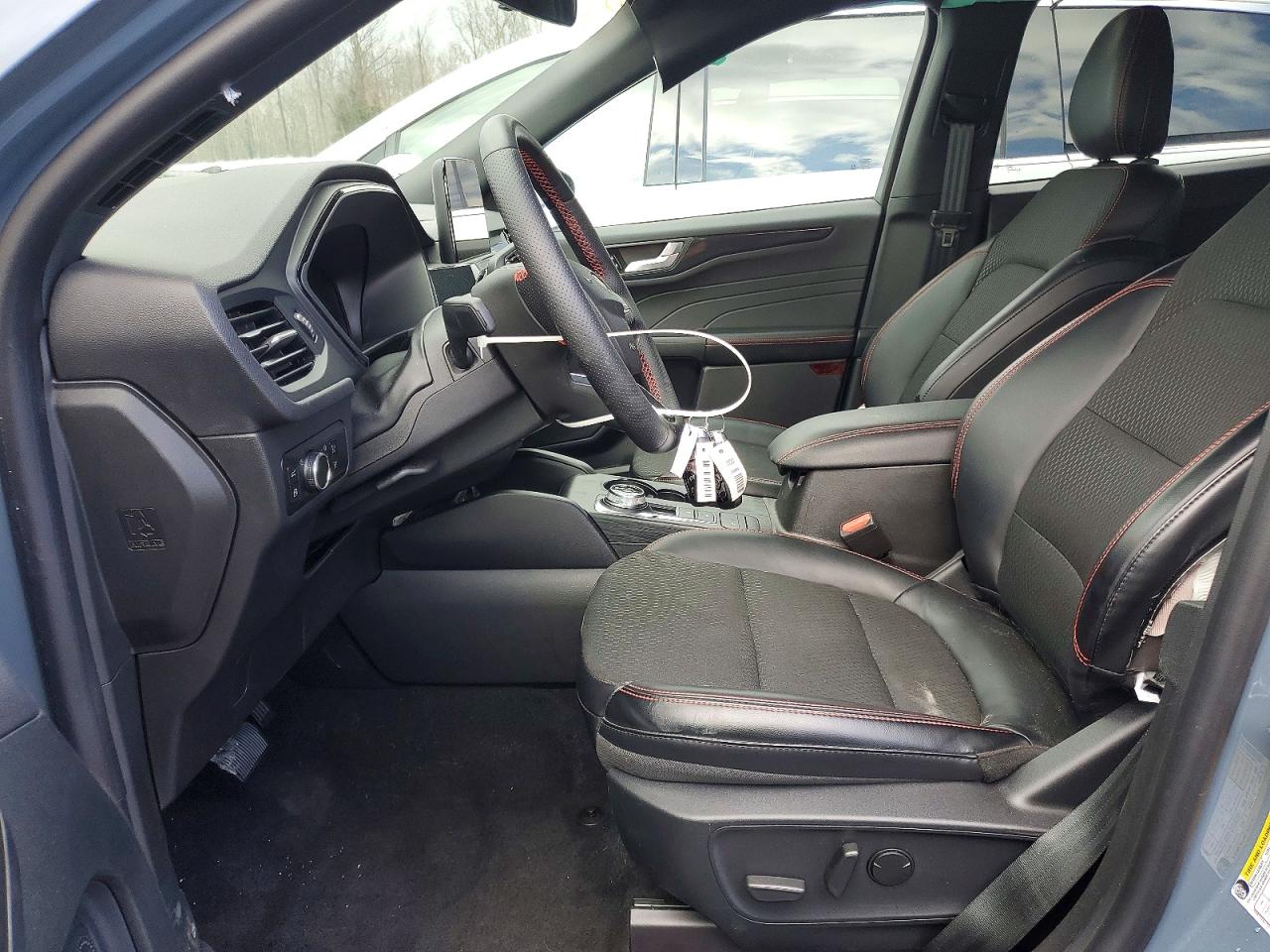 2025 FORD ESCAPE ST LINE photo 7