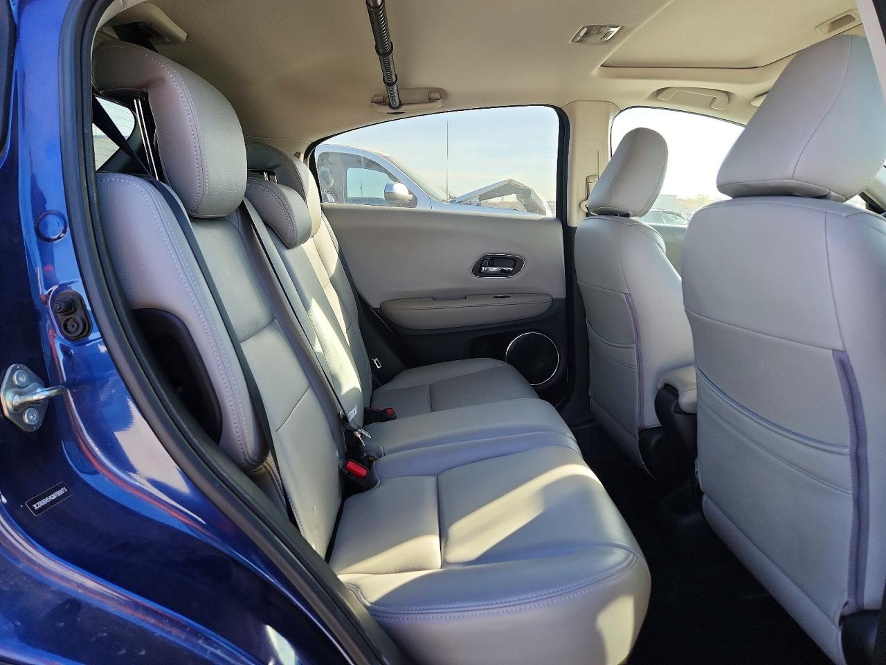 2016 HONDA HR-V EX photo 21