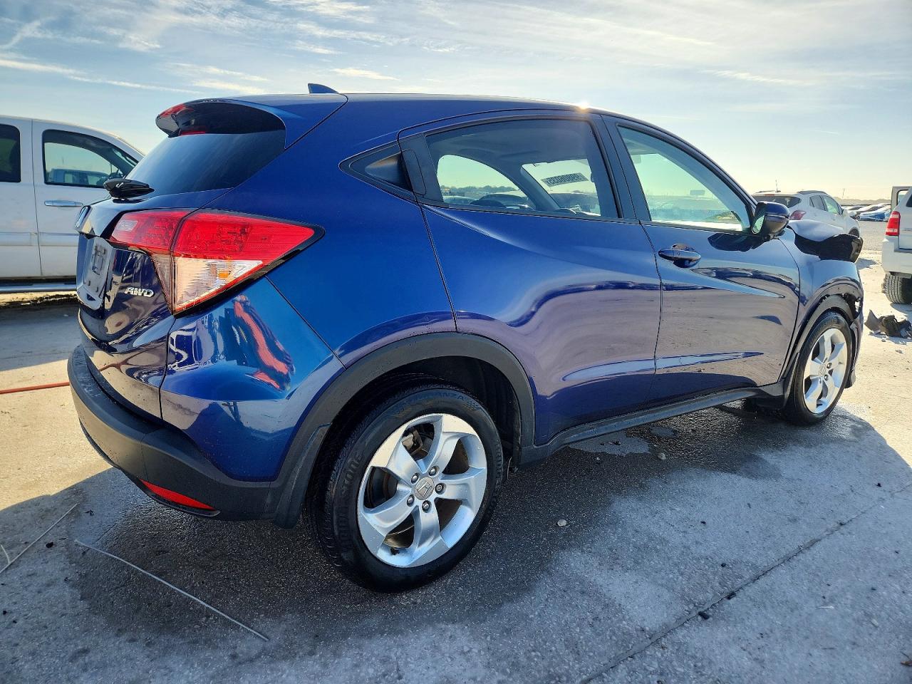 2016 HONDA HR-V EX photo 5