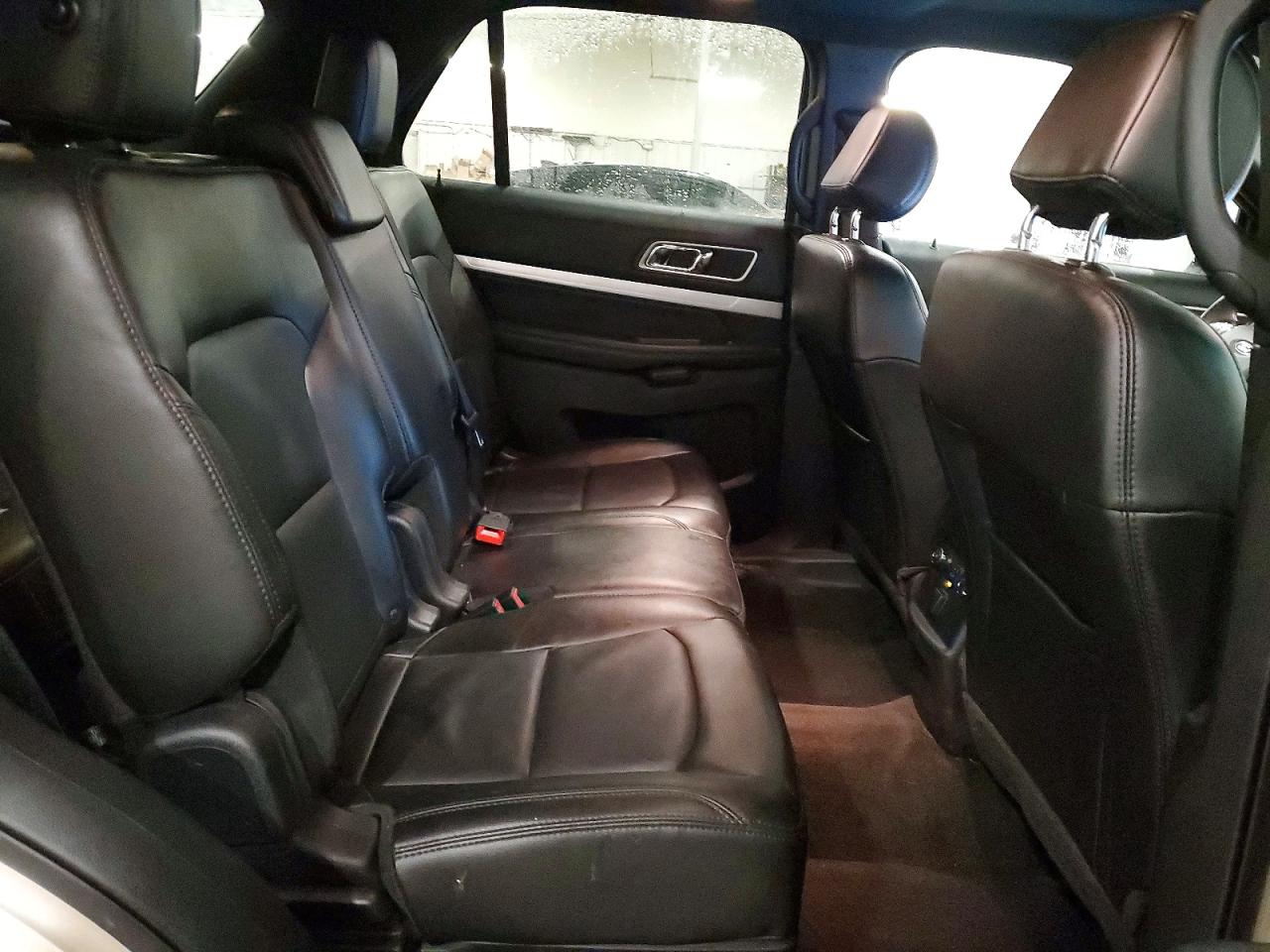 2017 FORD EXPLORER XLT photo 21