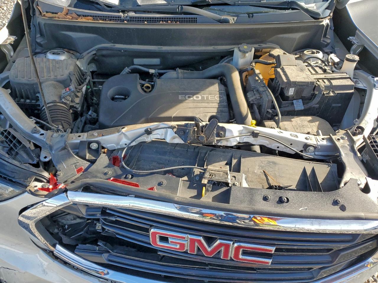 2018 GMC TERRAIN SLE photo 12