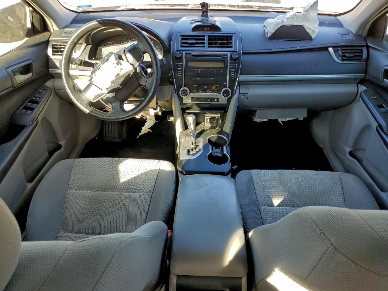 2012 TOYOTA CAMRY BASE photo 8