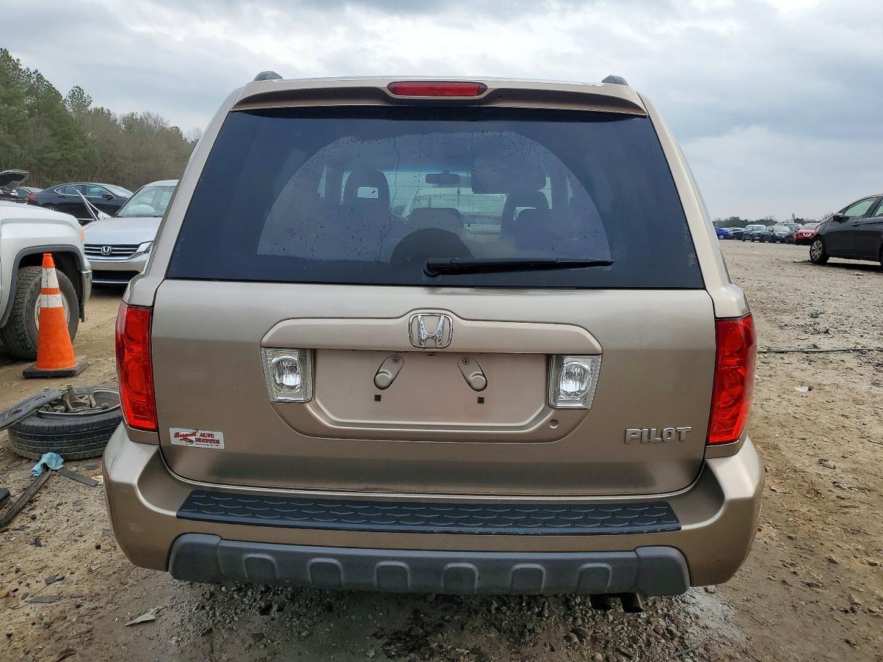 2004 HONDA PILOT EXL photo 6