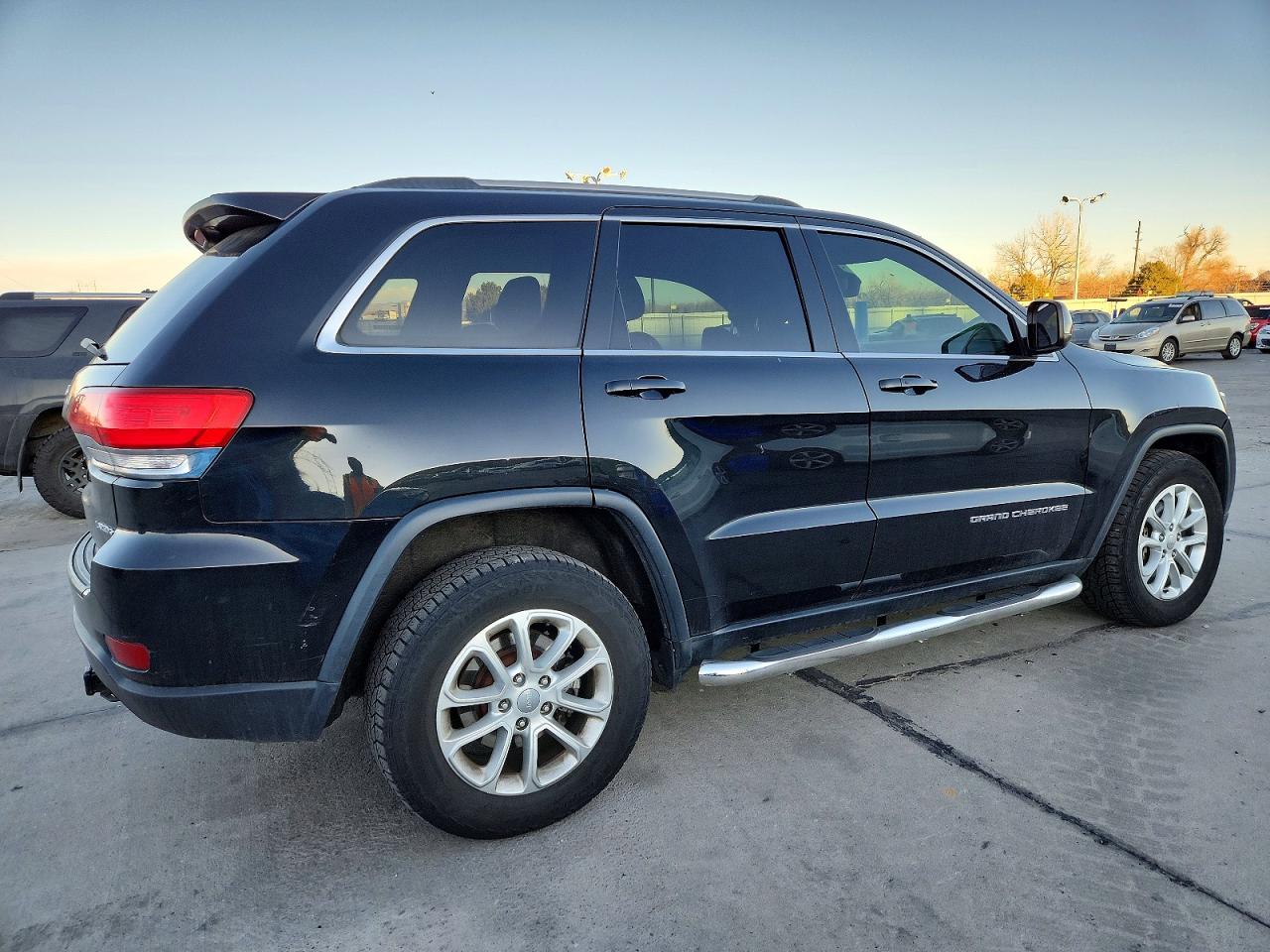 2014 JEEP GRAND CHEROKEE LAREDO photo 3