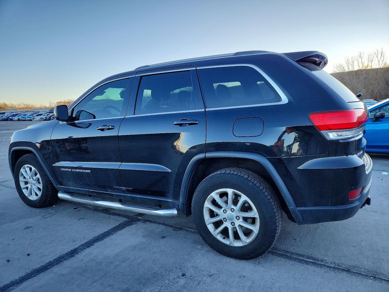 2014 JEEP GRAND CHEROKEE LAREDO photo 2