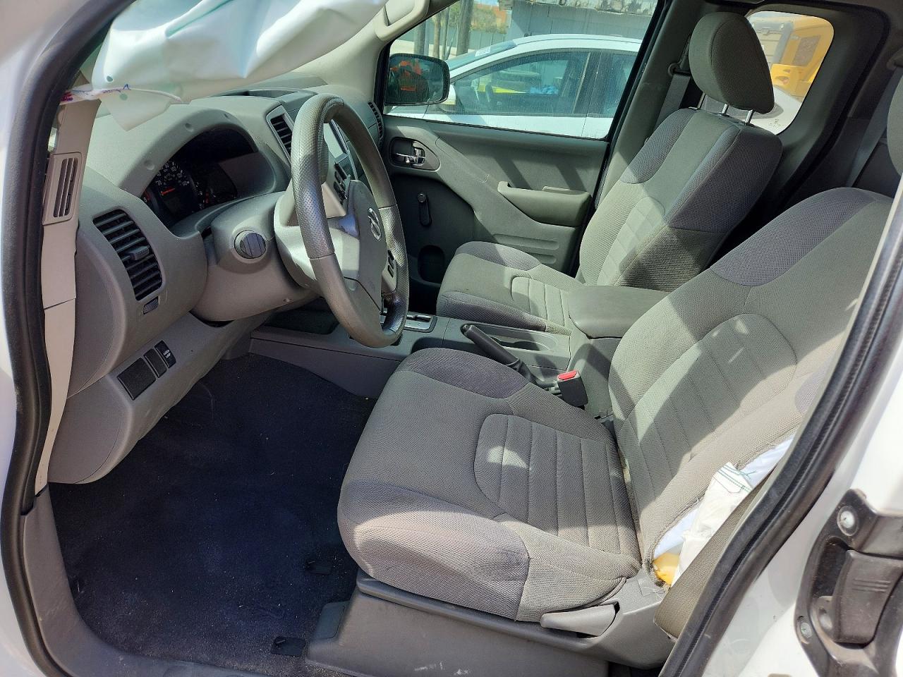 2019 NISSAN FRONTIER S photo 7