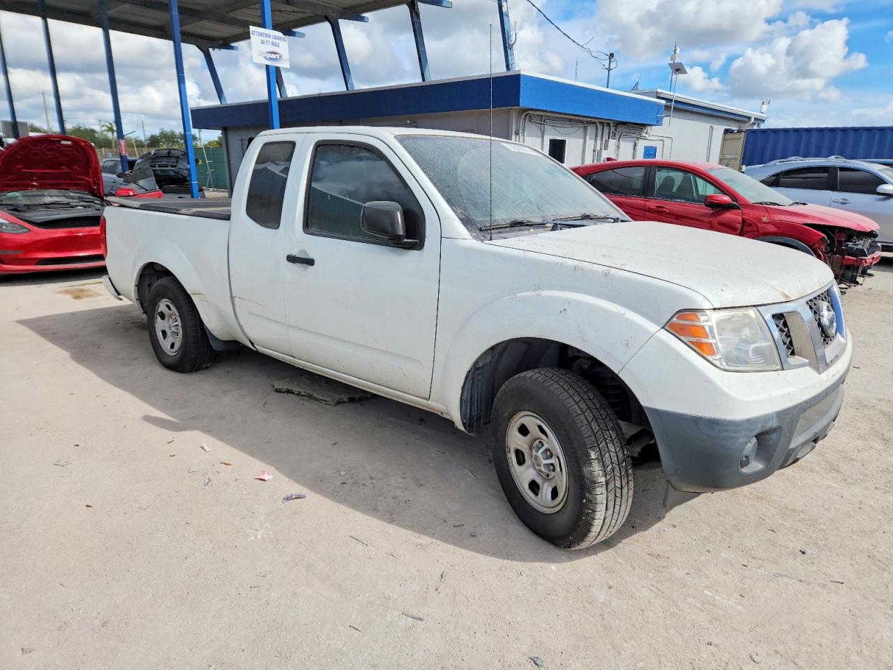 2019 NISSAN FRONTIER S photo 4