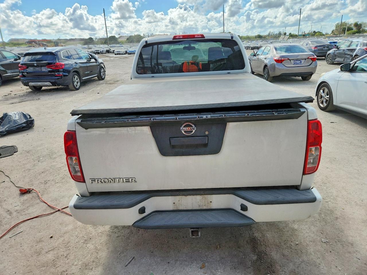 2019 NISSAN FRONTIER S photo 6