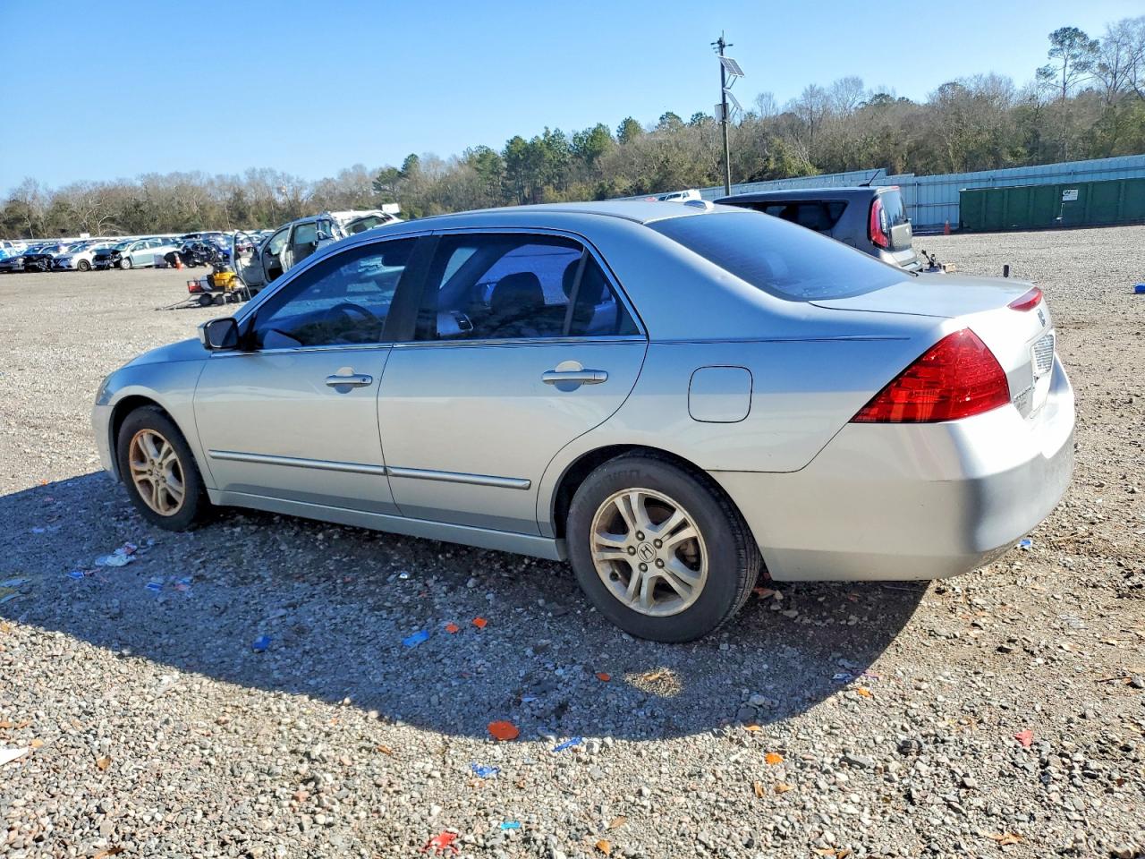 2007 HONDA ACCORD EX photo 2