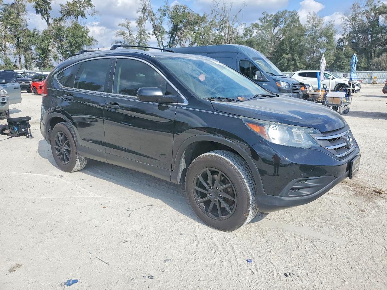 2014 HONDA CR-V LX photo 4
