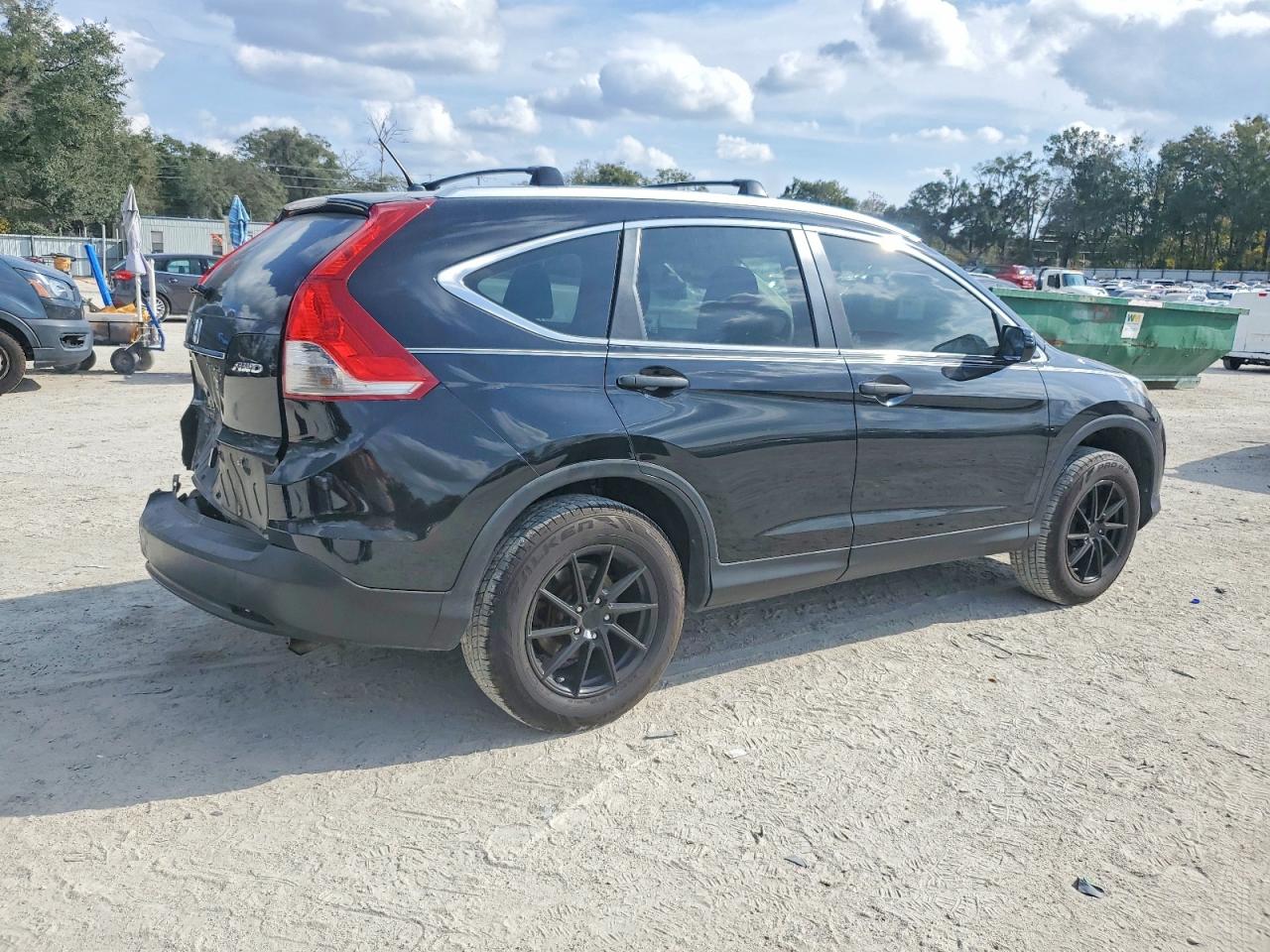 2014 HONDA CR-V LX photo 3