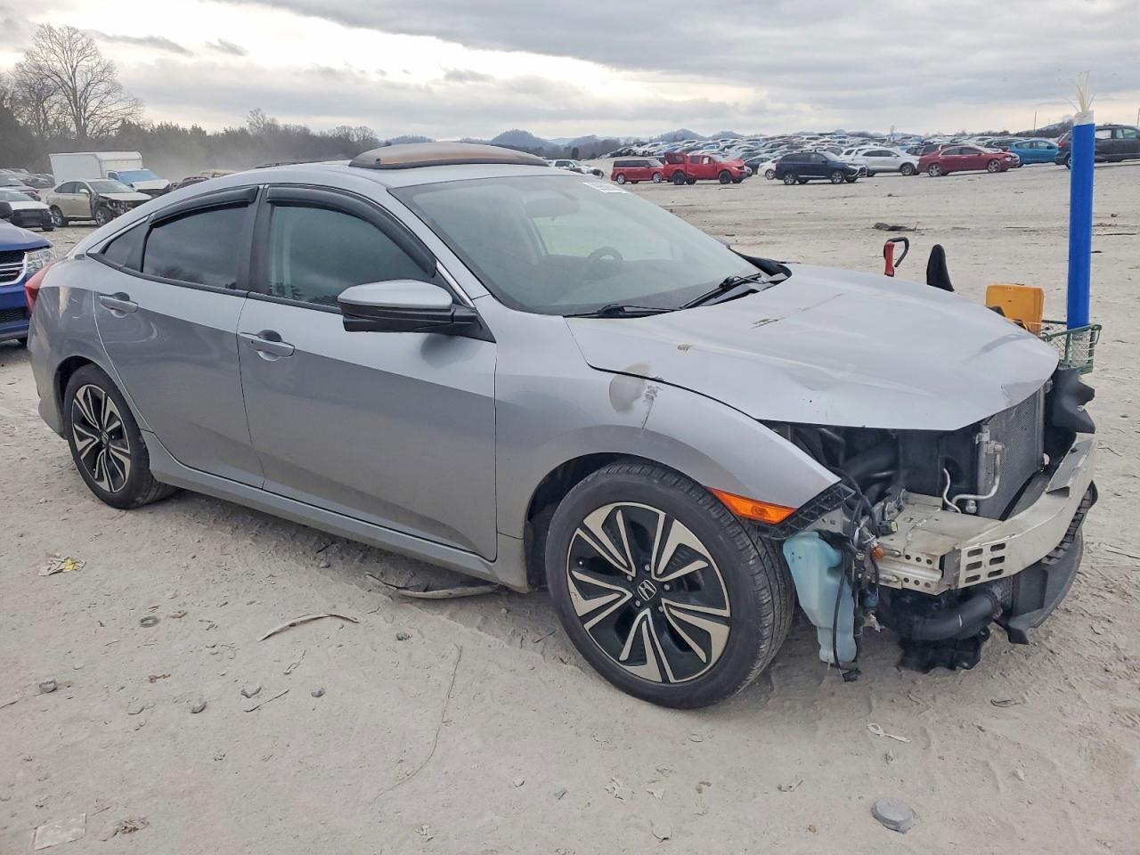 2016 HONDA CIVIC EX photo 4
