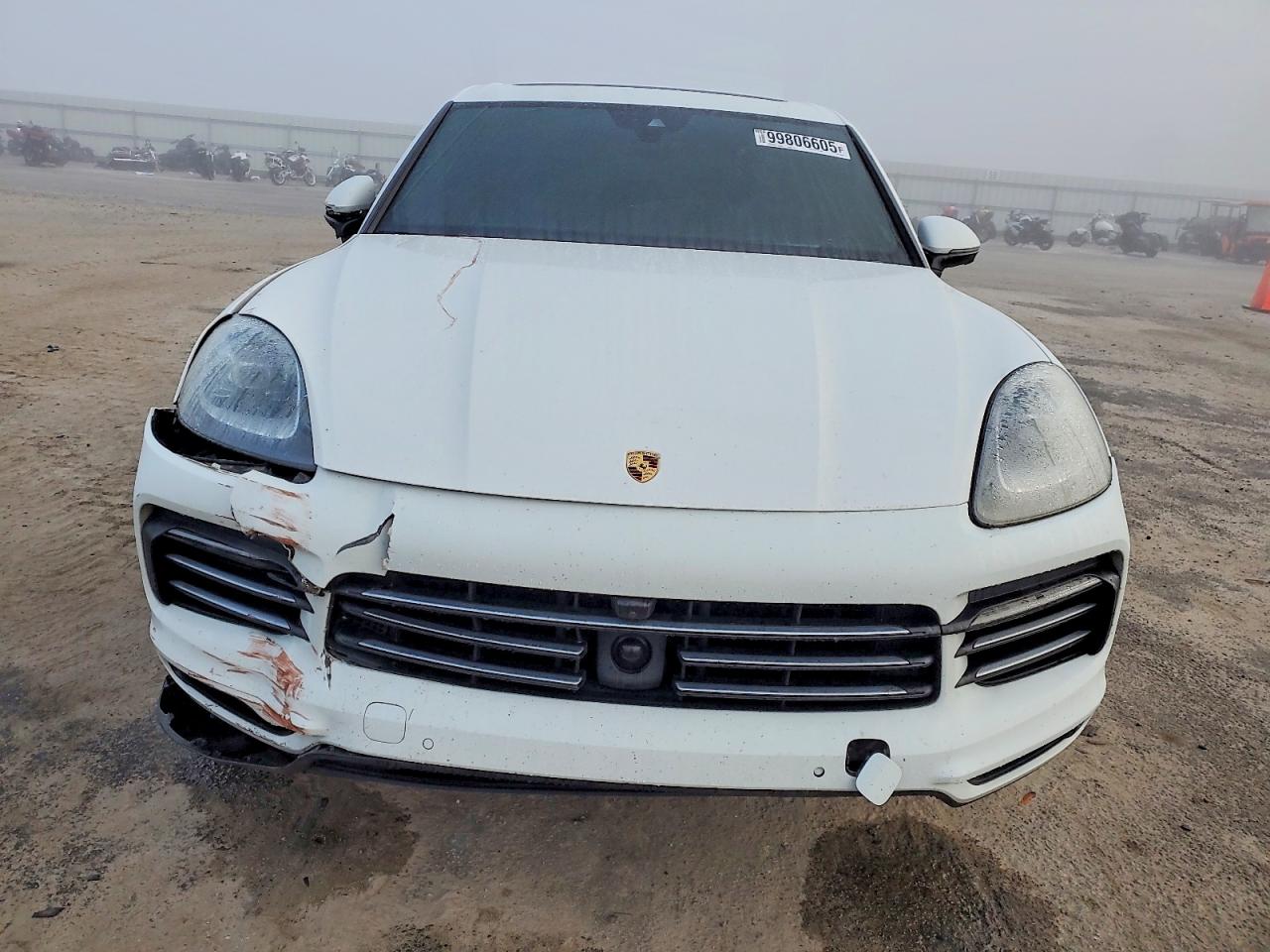 2019 PORSCHE CAYENNE S photo 5
