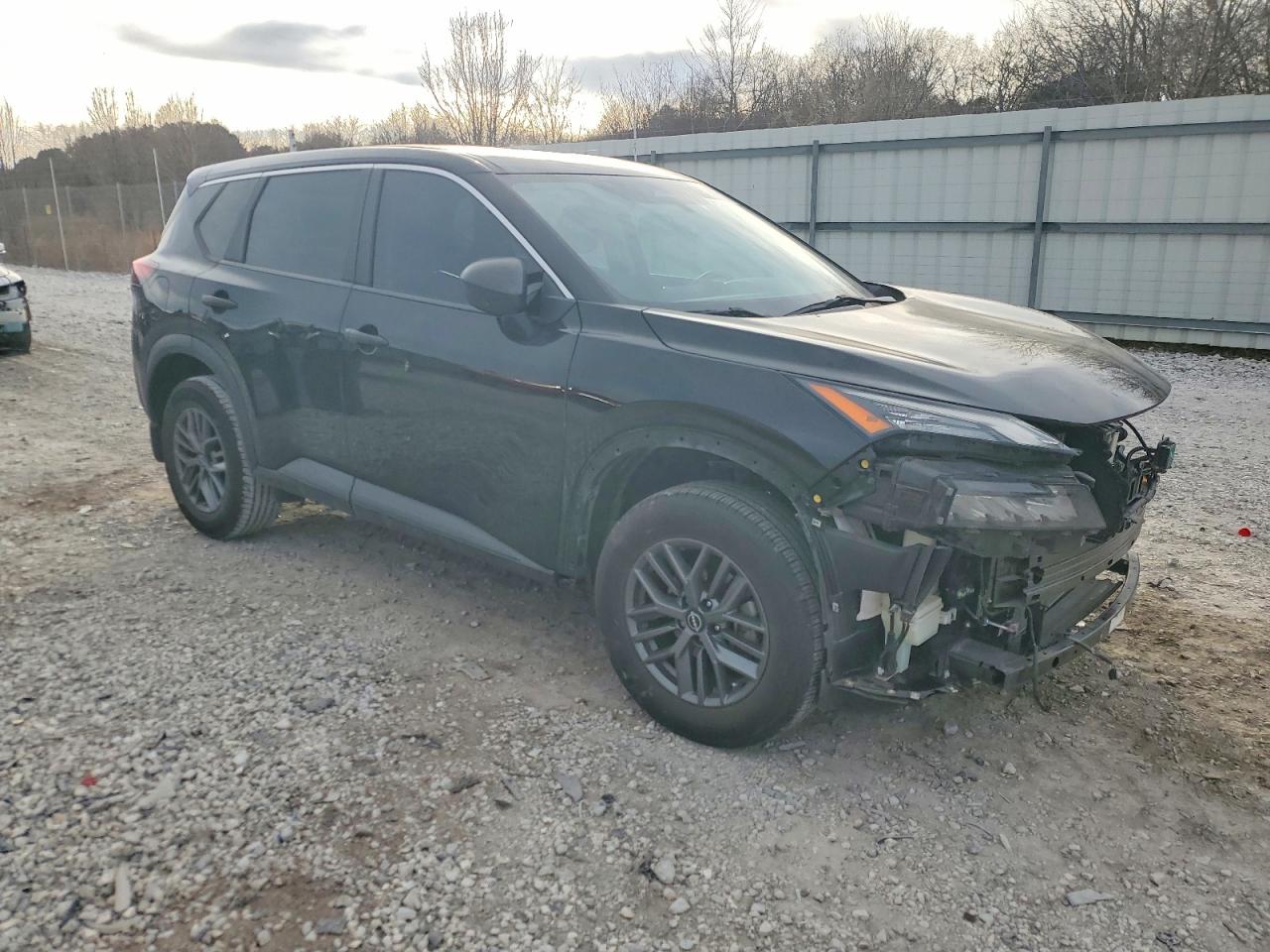 2023 NISSAN ROGUE S photo 4