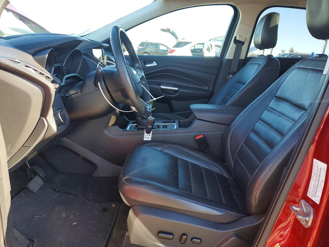 2019 FORD ESCAPE TITANIUM photo 7