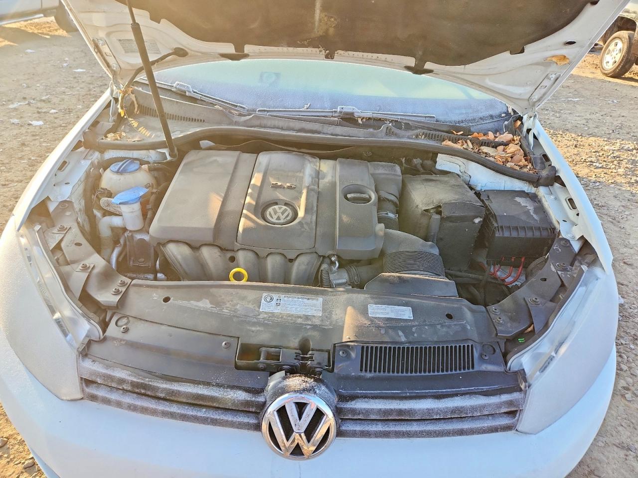 2014 VOLKSWAGEN JETTA S photo 11