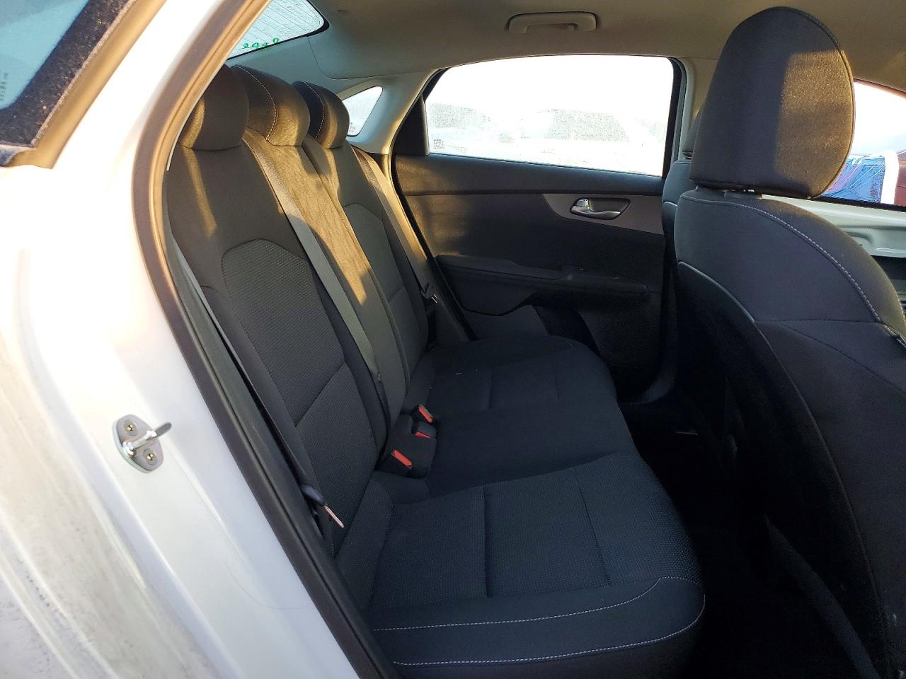 2019 KIA FORTE FE photo 10